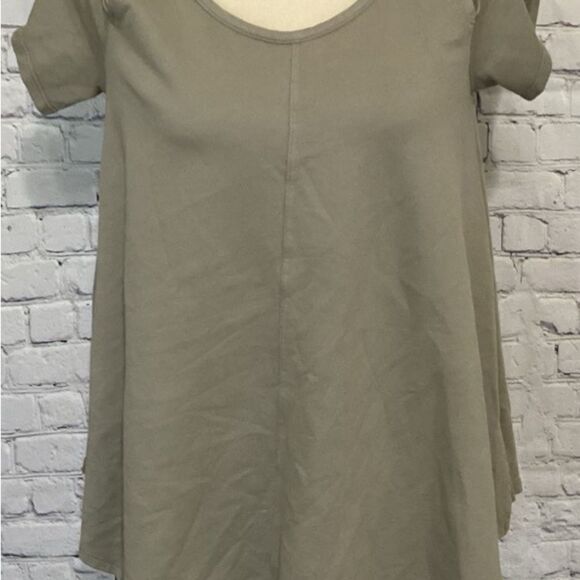 Heather Shirt Top Women’s Size Small Color Pale Green Off the Shoulder - Picture 4 of 8